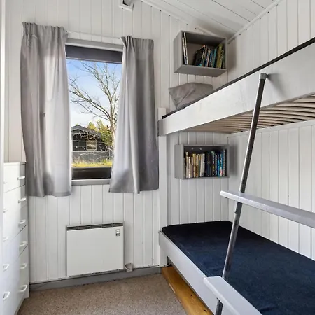 Nyaraló In With Sauna *